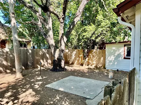 Exterior - 1326 Mulberry, Chico, CA 95928 photo 12 of 19