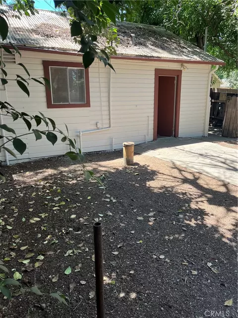 Exterior - 1326 Mulberry, Chico, CA 95928 photo 13 of 19