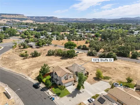 View/Area - 1978 Bluffs, Oroville, CA 95965 photo 1 of 4