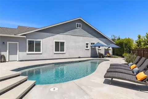 Exterior - 722 Eel River Ln, Chico, CA 95973 photo 6 of 10