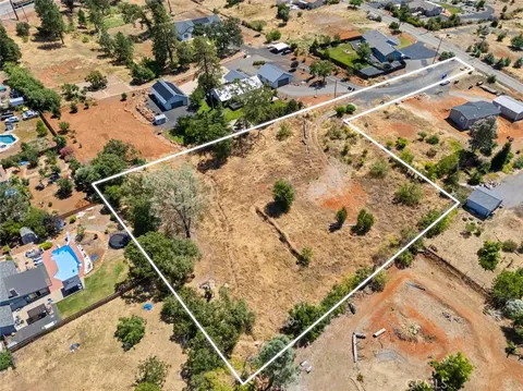 3975 Skyview, Paradise, CA 95969 photo 4