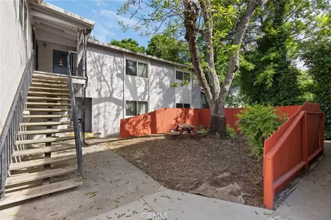 Exterior - 180 E 1st Ave, Chico, CA 95926 photo 1 of 3