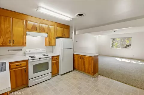 Kitchen - 180 E 1st Ave, Chico, CA 95926 photo 2 of 2