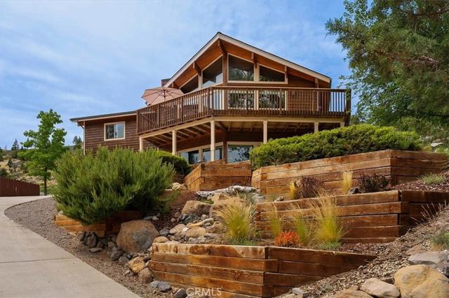 6104 Palmer Dr, Weed, CA 96094