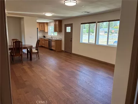 Living - 761 Pine, Chester, CA 96020 photo 3 of 4