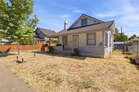 1036 Johnson St, Red Bluff, CA 96080 photo 3