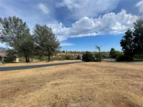 191 Redbud Dr, Paradise, CA 95969 photo 2