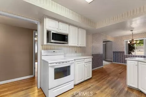 Kitchen - 330 Belle Mill Rd, Red Bluff, CA 96080 photo 2 of 4