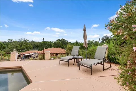 Exterior - 22560 Adobe Rd, Red Bluff, CA 96080 photo 9 of 14