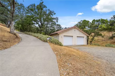 Exterior - 22560 Adobe Rd, Red Bluff, CA 96080 photo 14 of 14