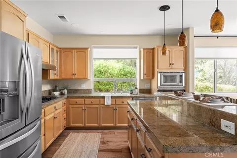 Kitchen - 3560 Shadowtree, Chico, CA 95928 photo 2 of 3