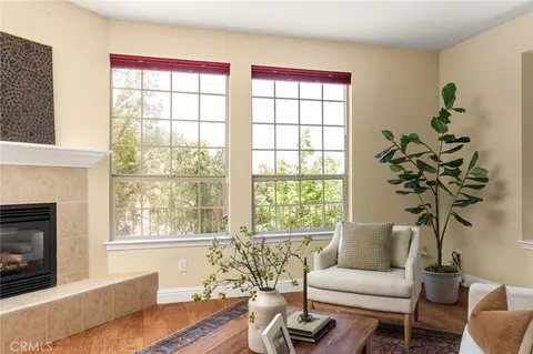 Living - 3560 Shadowtree, Chico, CA 95928 photo 5 of 7