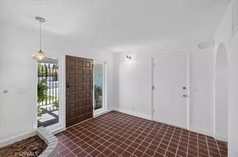 Entry Way - 3 Pinecrest, Chico, CA 95926 photo 3 of 8