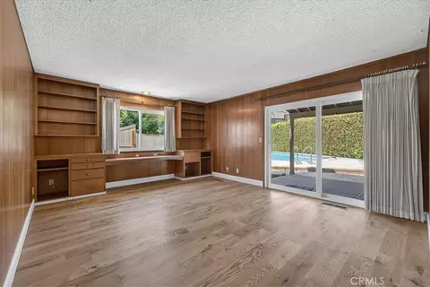 Living - 3 Pinecrest, Chico, CA 95926 photo 4 of 6