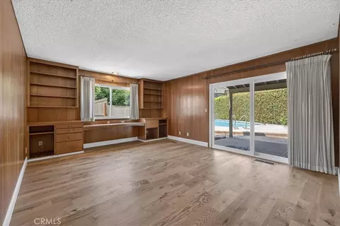 Living - 3 Pinecrest, Chico, CA 95926 photo 2 of 4