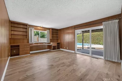 Living - 3 Pinecrest, Chico, CA 95926 photo 4 of 6