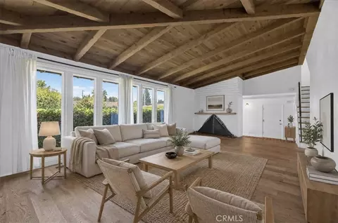 Living - 3 Pinecrest, Chico, CA 95926 photo 2 of 6