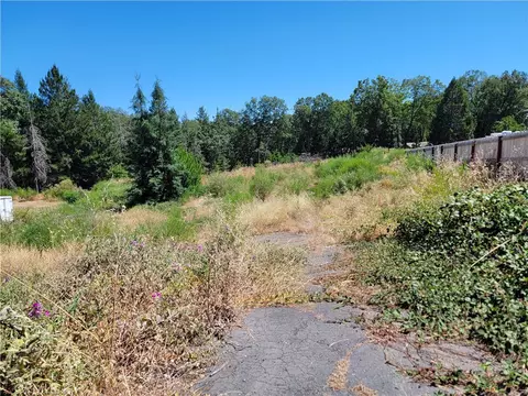 6362 Zuckerman Ct, Magalia, CA 95954