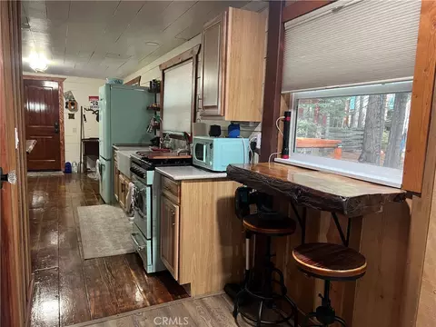 Kitchen - 21120 Pot Hole, Butte Meadows, CA 95942 photo 2 of 2