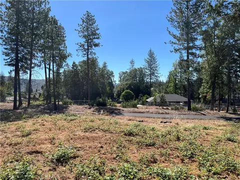 9244 Skyway Rd, Paradise, CA 95969 photo 6