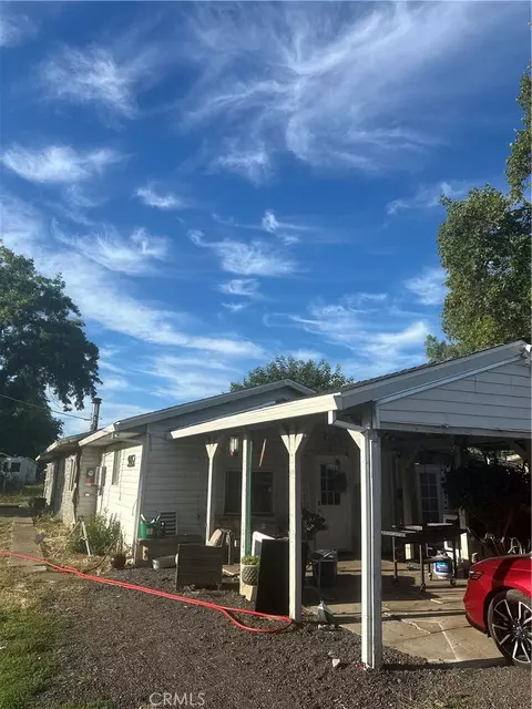 25379 3rd, Los Molinos, CA 96055