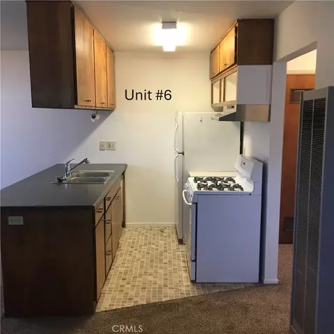 Kitchen - 117 W 21st St, Chico, CA 95928 photo 2 of 3