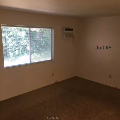 Living - 117 W 21st St, Chico, CA 95928 photo 7 of 7