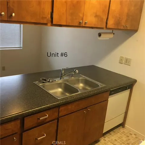 Kitchen - 117 W 21st St, Chico, CA 95928 photo 3 of 3
