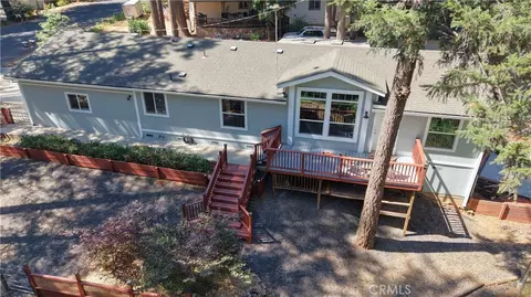 14844 Crescent Dr, Magalia, CA 95954
