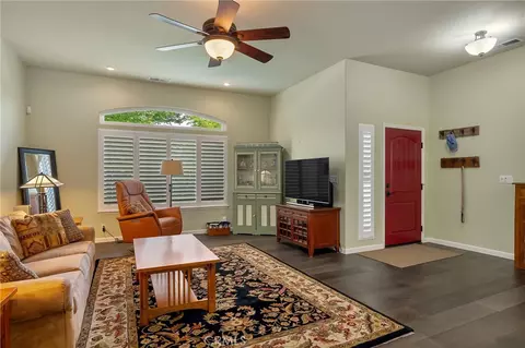 Entry Way - 36 Phyllis Ct, Chico, CA 95928 photo 4 of 5