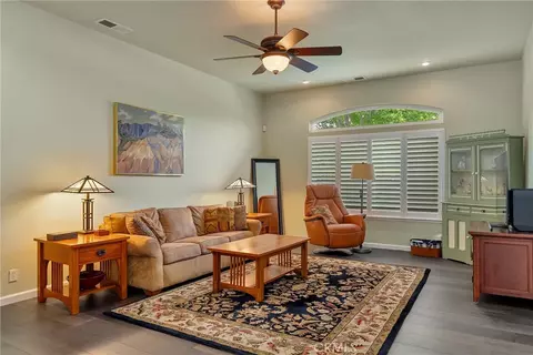 Living - 36 Phyllis Ct, Chico, CA 95928 photo 2 of 3