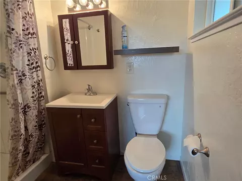 Bath - 4987 Midway, Richvale, CA 95974 photo 4 of 5