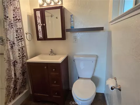 Bath - 4987 Midway, Richvale, CA 95974 photo 3 of 4