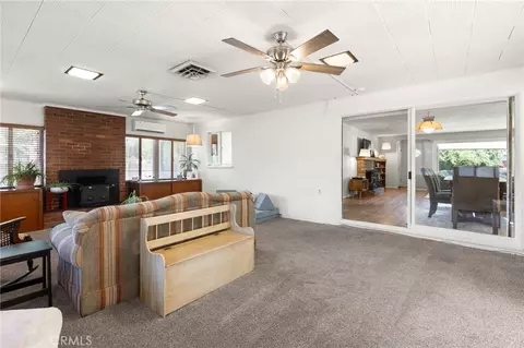 Living - 923 Moss Ave, Chico, CA 95926 photo 6 of 8