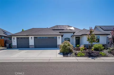 Exterior - 3677 Nadal Dr, Redding, CA 96002 photo 1 of 4