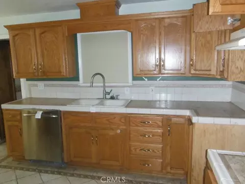Kitchen - 51 Sheldon, Gridley, CA 95948 photo 3 of 3