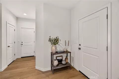 Entry Way - 392 Gladstone Cmns, Chico, CA 95973 photo 1 of 9