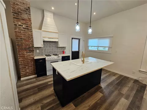 Kitchen - 202 W 2nd, Chico, CA 95926 photo 6 of 8