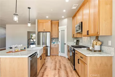 Kitchen - 6337 Oliver Rd, Paradise, CA 95969 photo 1 of 1