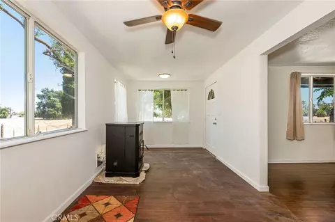 Living - 4733 County Rd E, Orland, CA 95963 photo 5 of 5