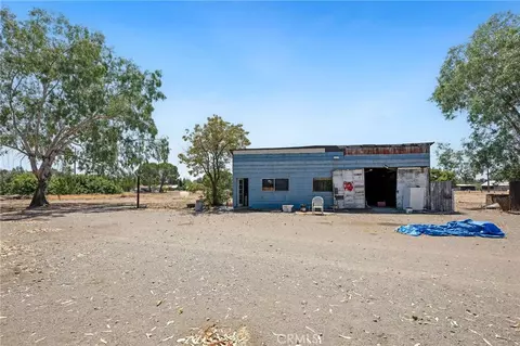 Exterior - 4733 County Rd E, Orland, CA 95963 photo 4 of 11