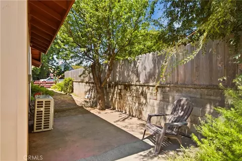 Exterior - 1822 Oleander Ave, Chico, CA 95926 photo 4 of 9