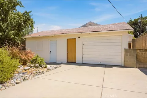 Exterior - 1822 Oleander Ave, Chico, CA 95926 photo 7 of 9