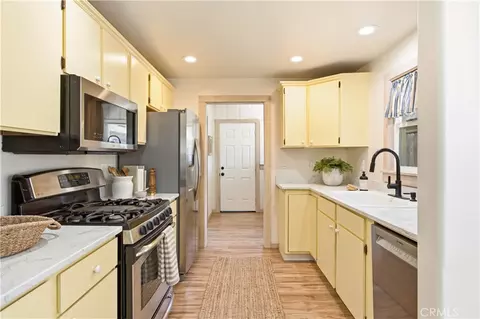 Kitchen - 1822 Oleander Ave, Chico, CA 95926 photo 1 of 4