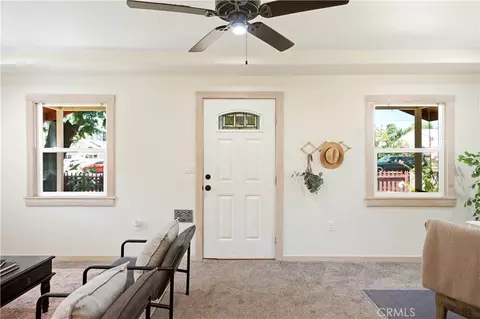 Entry Way - 1822 Oleander Ave, Chico, CA 95926 photo 1 of 1