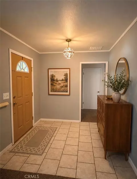 Entry Way - 226 W 6th Ave, Chico, CA 95926 photo 1 of 1
