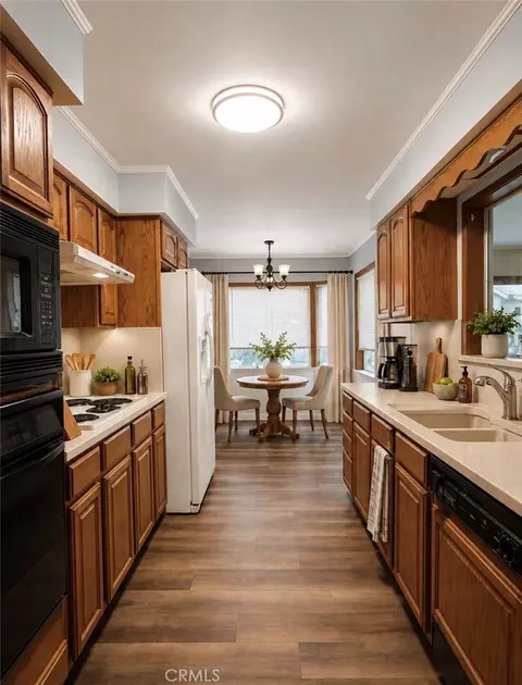 Kitchen - 226 W 6th Ave, Chico, CA 95926 photo 1 of 1