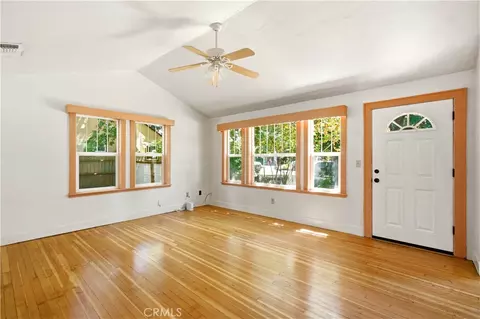Living - 146 W 7th Ave, Chico, CA 95926 photo 1 of 4