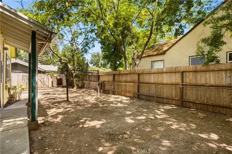 Exterior - 146 W 7th Ave, Chico, CA 95926 photo 2 of 8