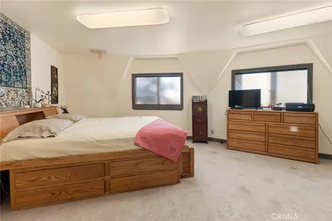 Bedroom - 4625 Dear Abby Rd, Forest Ranch, CA 95942 photo 1 of 2